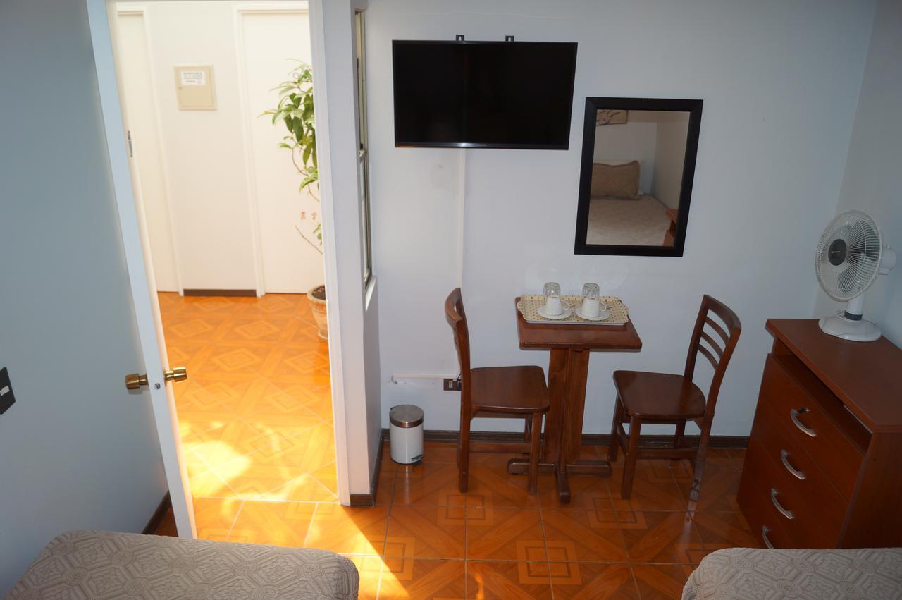 Residencial Universitaria Santiago Ngoại thất bức ảnh