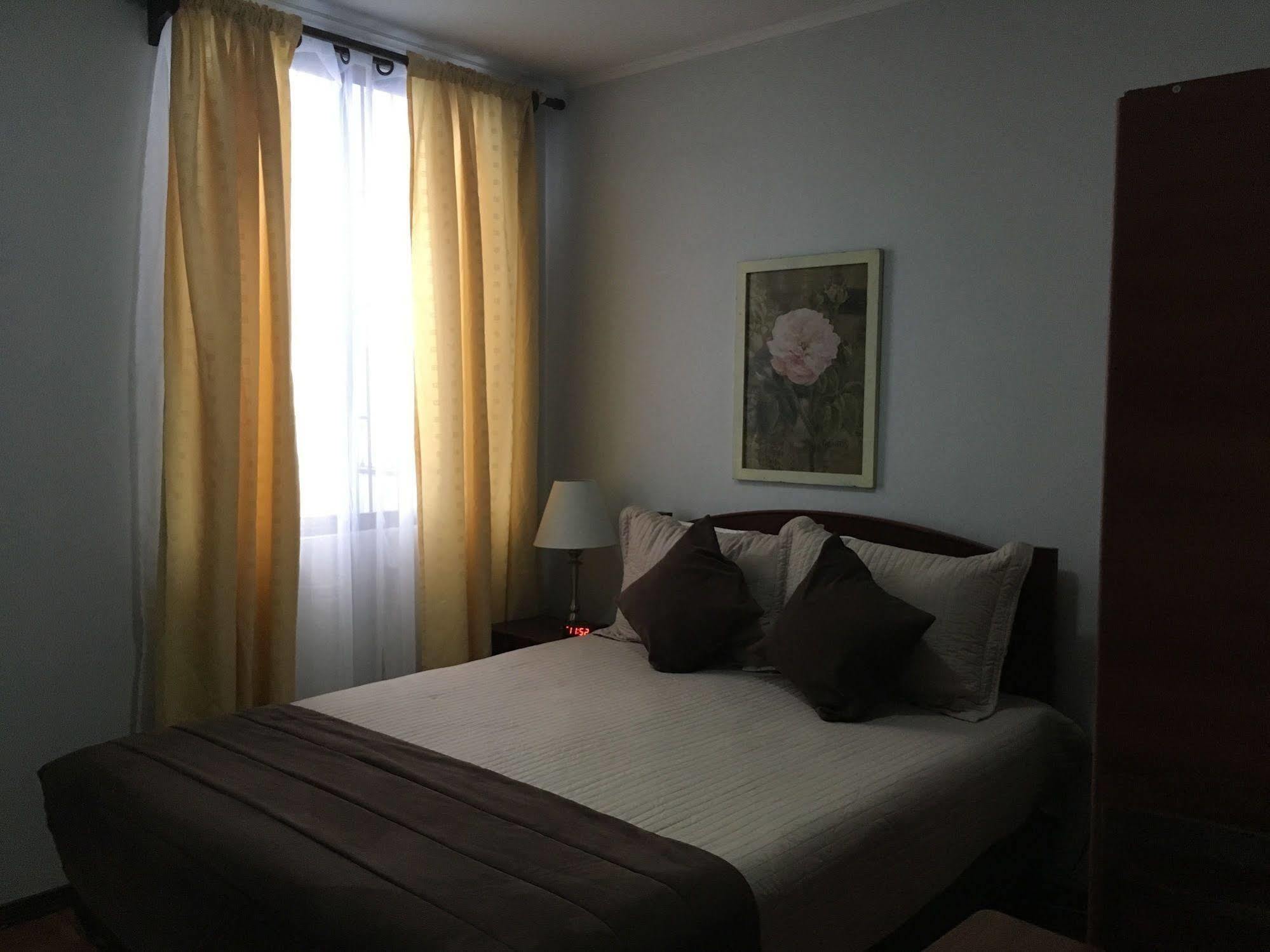 Residencial Universitaria Santiago Ngoại thất bức ảnh